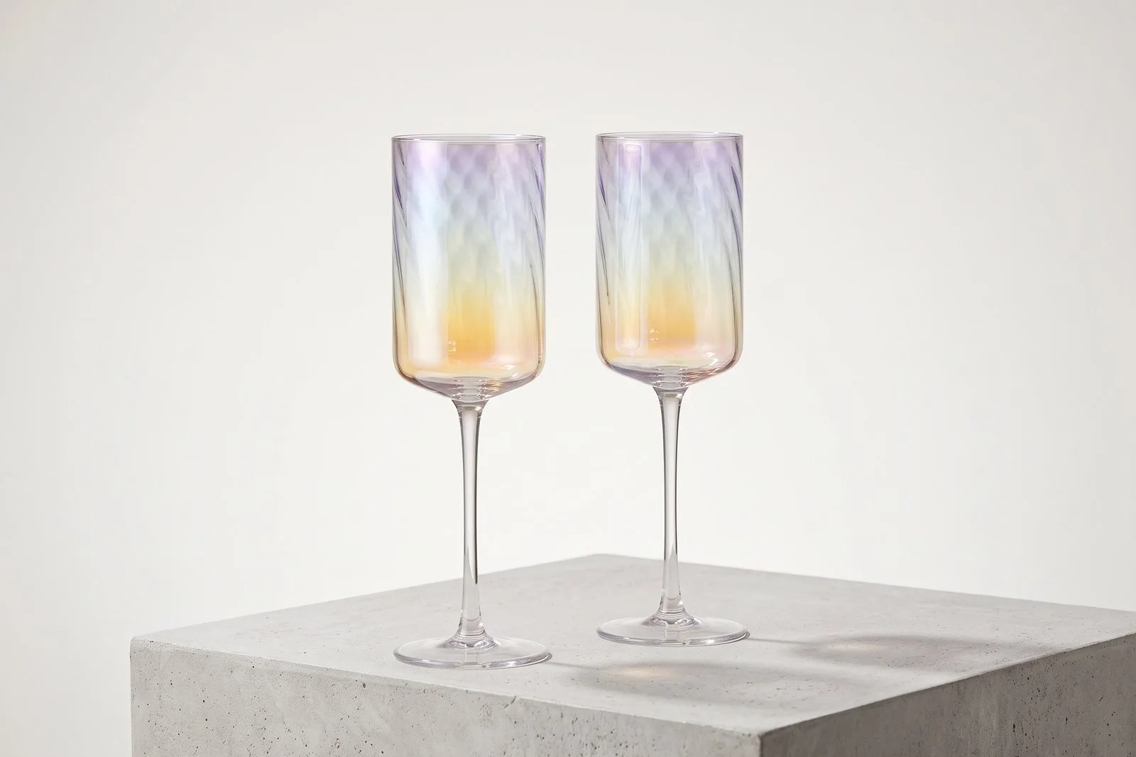 Iridescent Optic Stemmed Glass Set 2 pcs – 22 cm