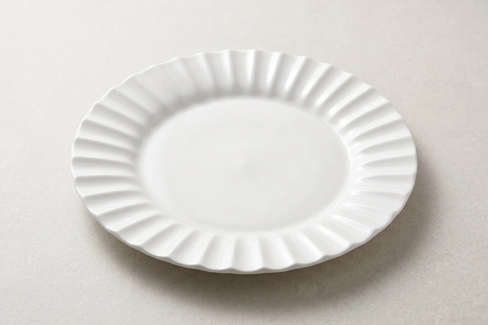Porcelain Dinner Plate 10.6″ – 27 cm – White Ruffled